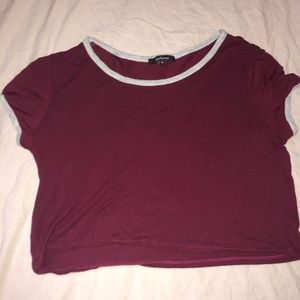 maroon crop top